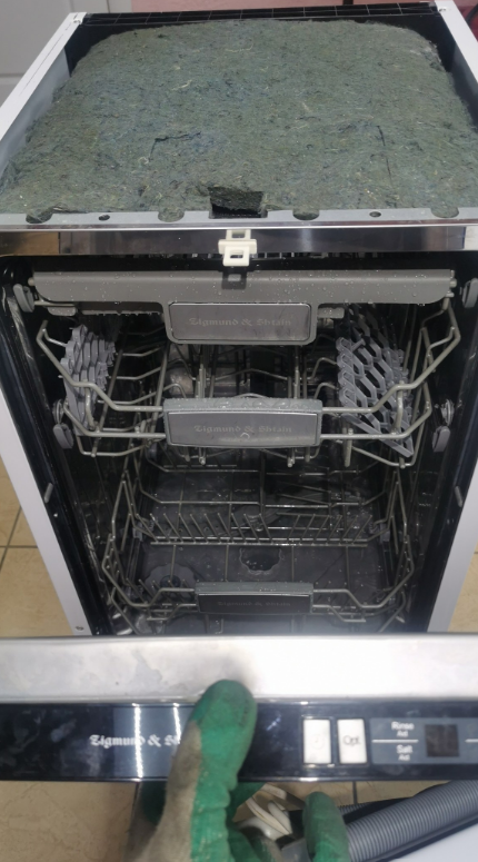 посудомойка, посудомоечная машина electrolux, посудомоечная машина электролюкс, посудомоечная машина аристон lst 41677, бытовая техника