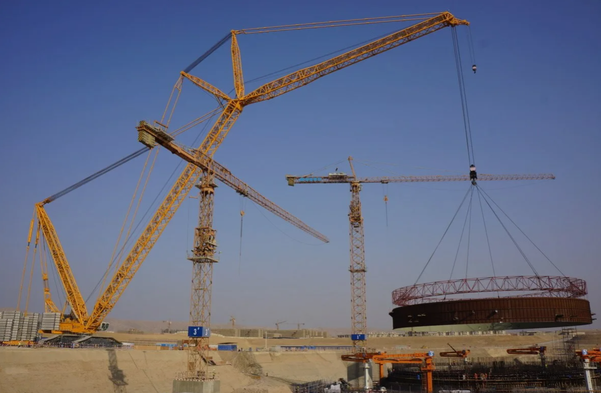 кран либхер lr 13000, liebherr lr 13000, аэс аккую турция, атомная станция аккую в турции, строительство аэс