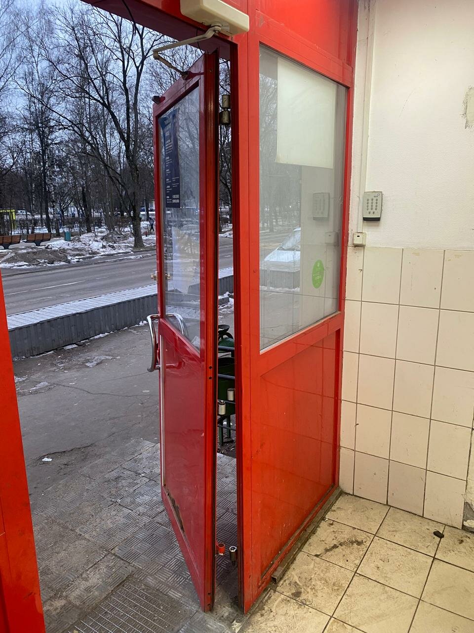 дверей, академика павлова 28, арендный бизнес, магнит у дома, двери противопожарные