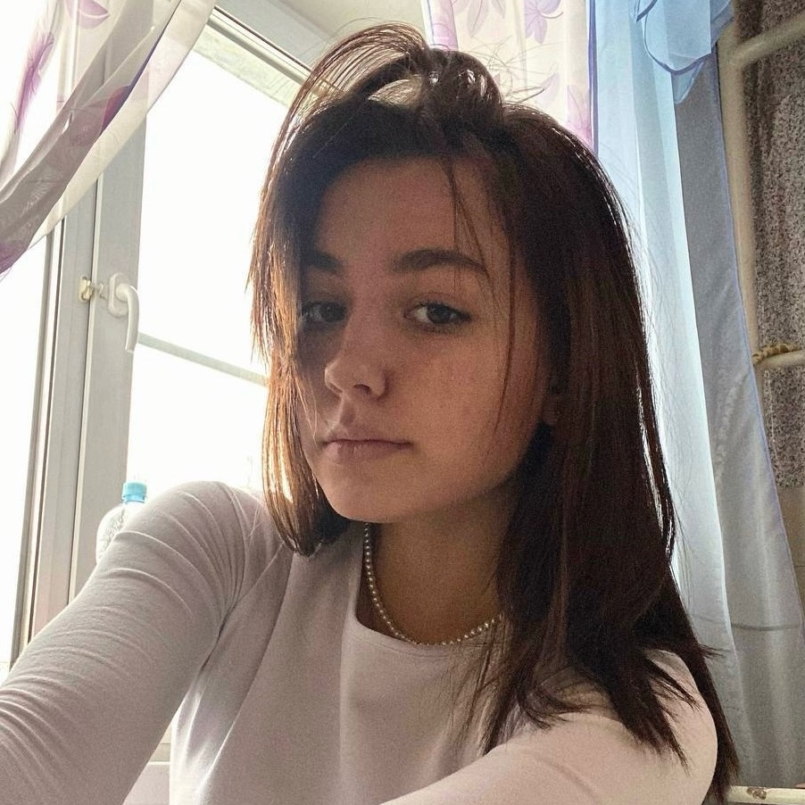 Ксения Логинова