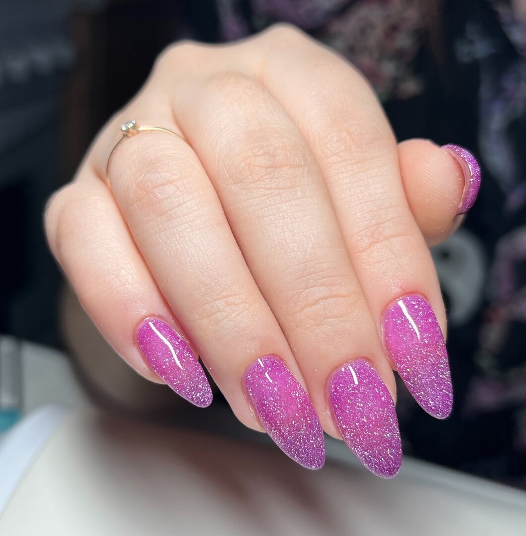 ногти, маникюр, дизайн на ногти, качественный маникюр, фиолетовый маникюр с блестками