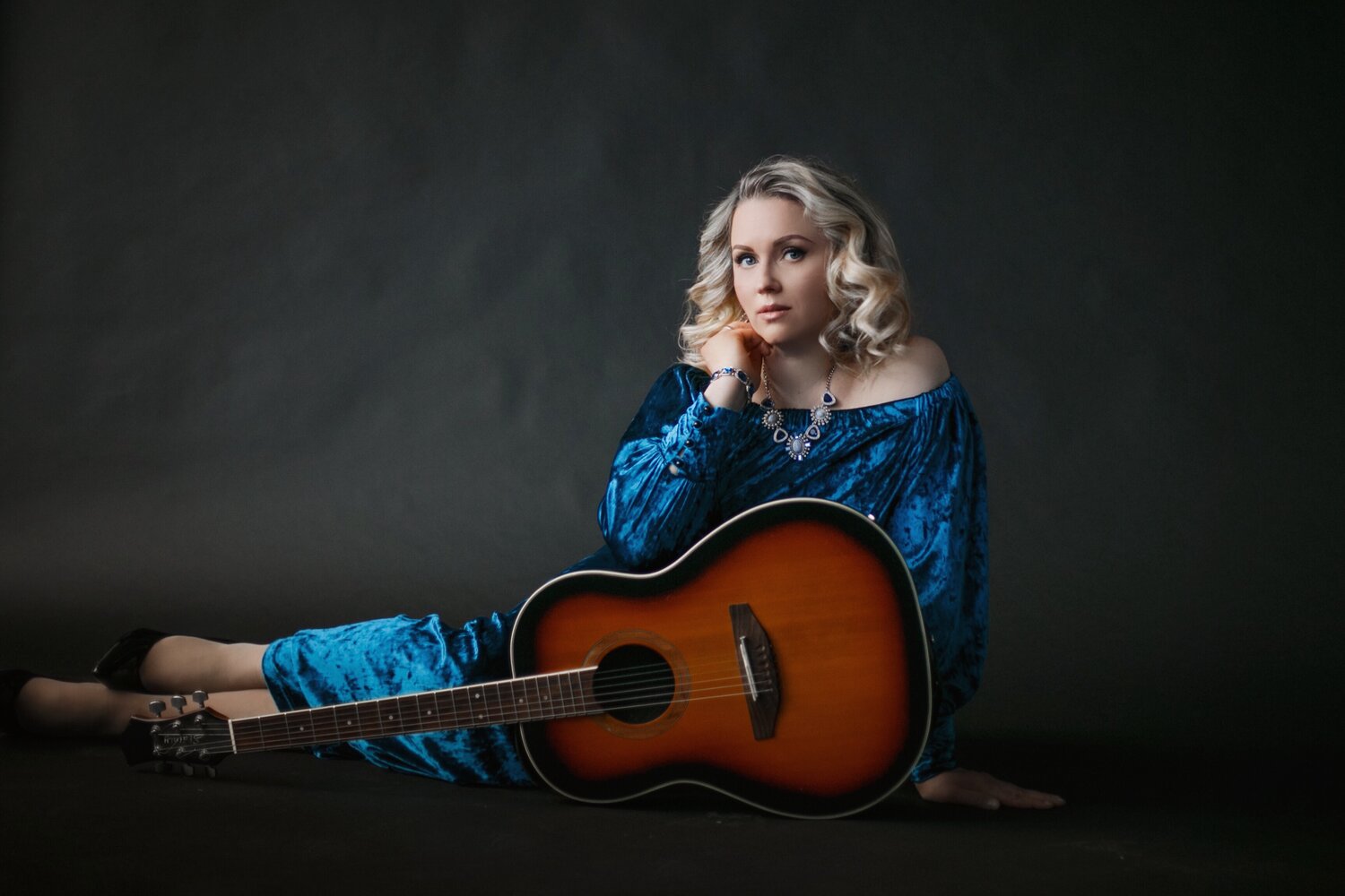 девушка, дарья колесникова певица, девушки, женщина, певица татьяна замураева