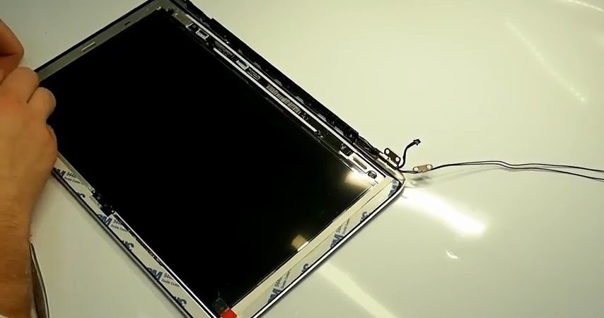 замена матрицы macbook air 2018, айпад 2 снятие стекла, дисплей ноутбука, macbook pro 15 retina 2012 матрица, экран