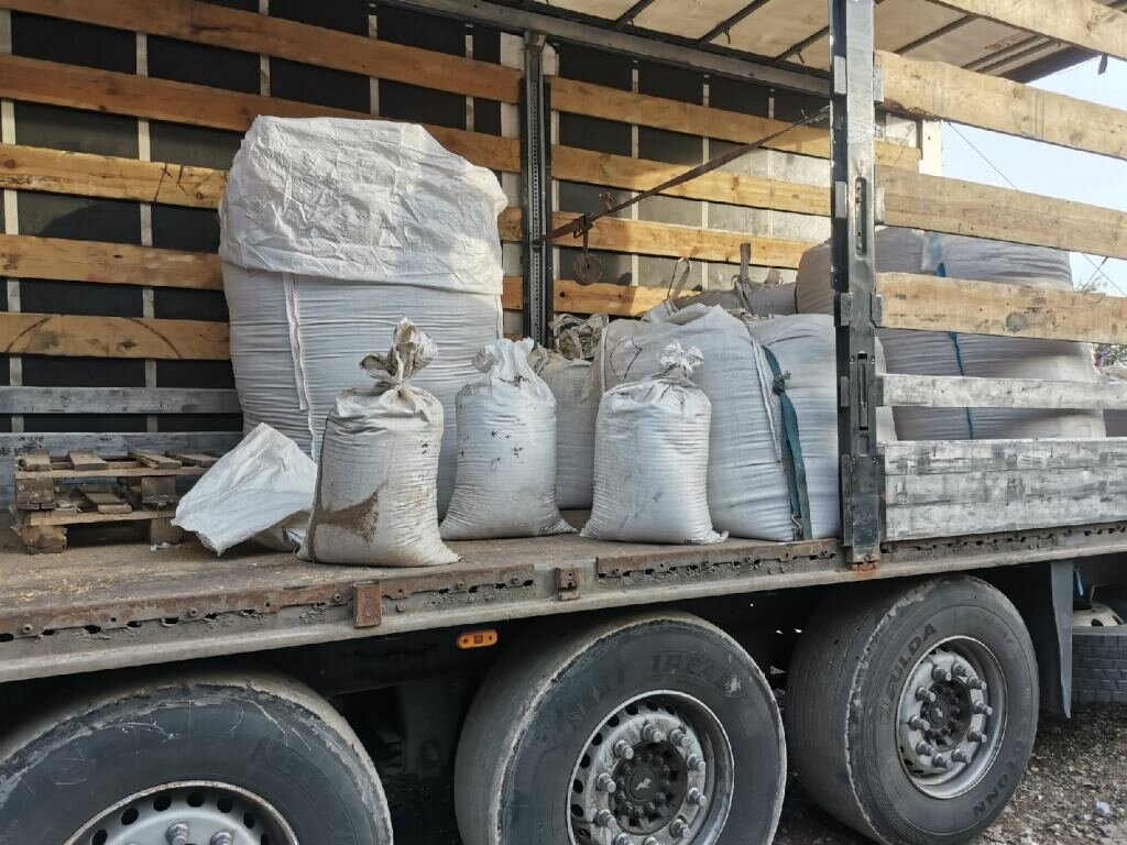 цемент в биг бегах, галит погрузка в вагон, биг-бэг в фуре, упаковка биг бэгов в ящики, перевозка спирта на фуре