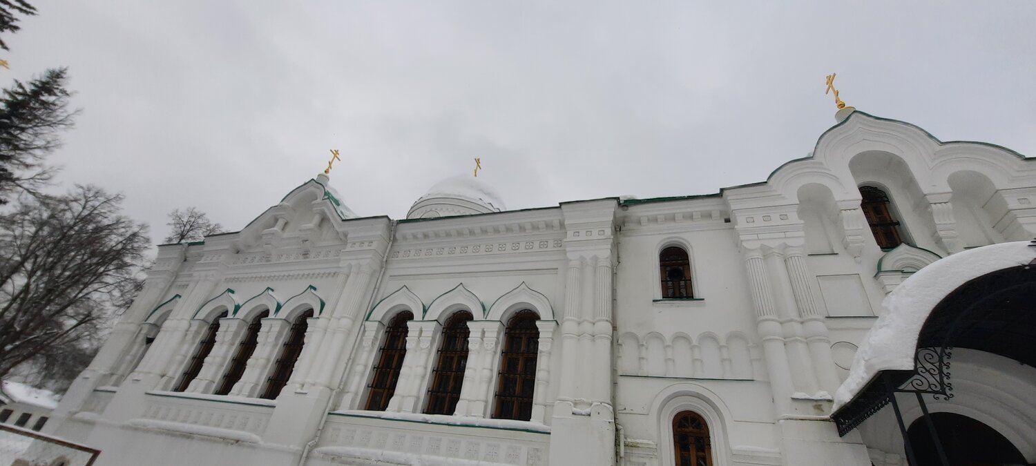 собор троицы живоначальной егорьевск, храм, службы николо угрешский монастырь, спасо-преображенский собор муром, церковь