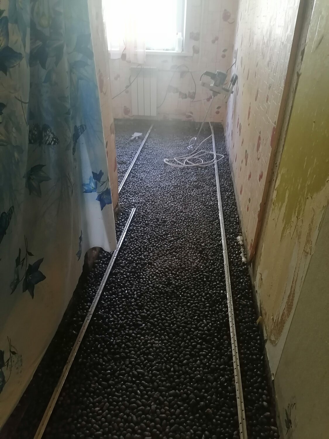 шумоизоляция пола в квартире под стяжку, стяжка пола, стяжка пола с керамзитом, шумоизоляция пола в квартире, керамзит плюс цпс стяжка пола
