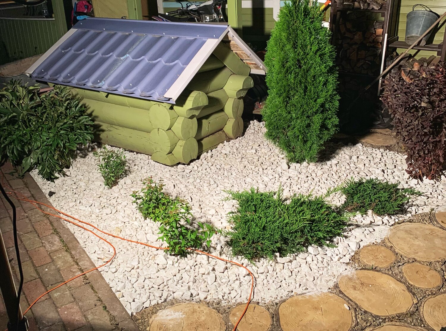 ландшафтный дизайн, растения, мраморная крошка белая, садовые идеи, рокарий в ландшафтном дизайне