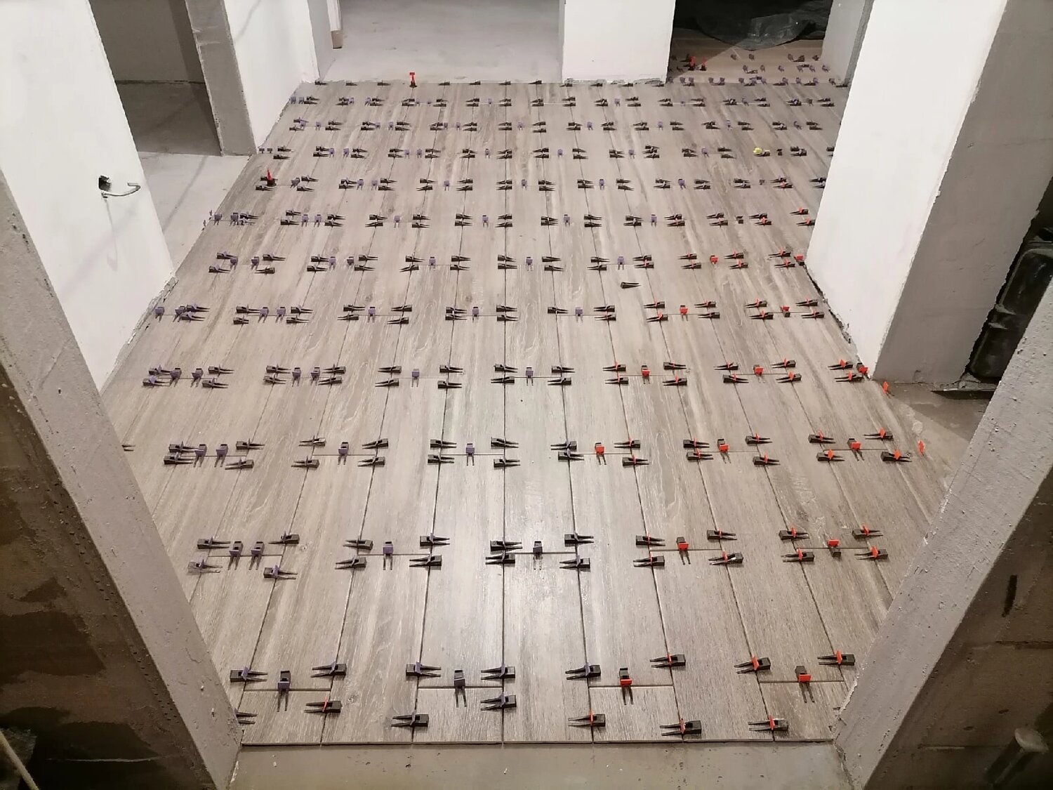 свп для керамогранита 1200 600, для укладки плитки, выравнивание плитки, плитка, системы выравнивания плитки