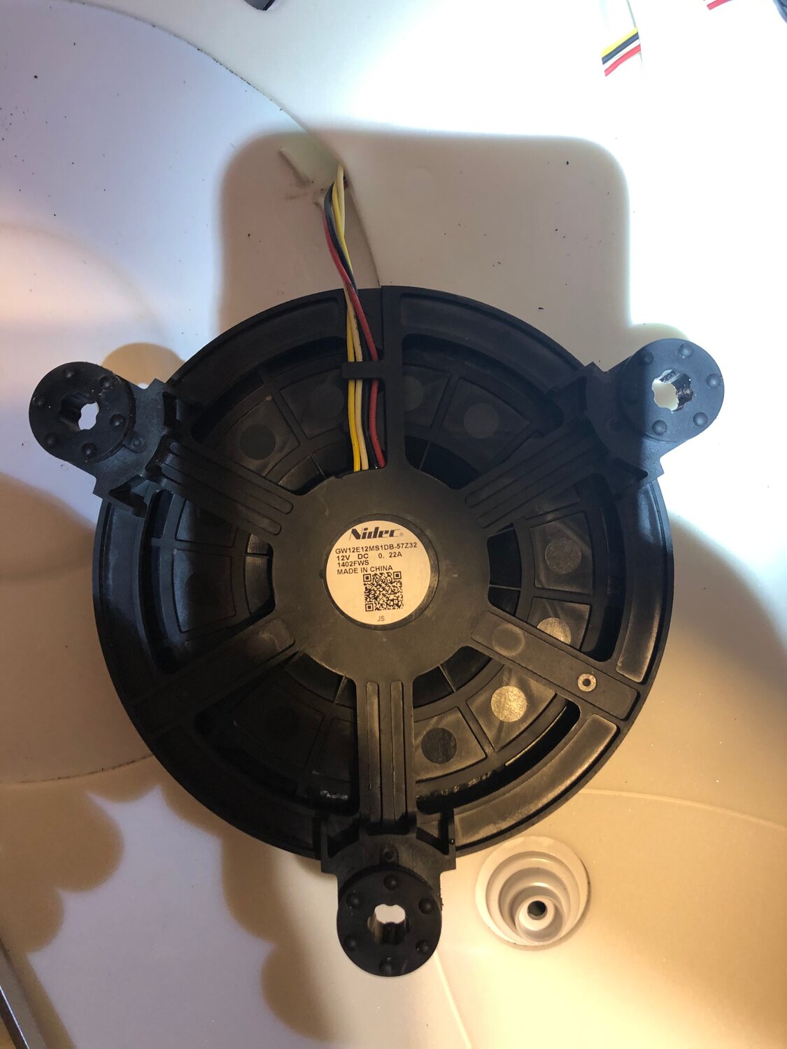 вентилятор центробежный haier gw12e12ms1az 12v, 0.33a, вентилятор холодильника haier 12 вольт, вентилятор no frost атлант 908085400037 (dc12v 0,13a), u12e12ms1ca3-52z32 вентилятор, вентилятор охлаждения