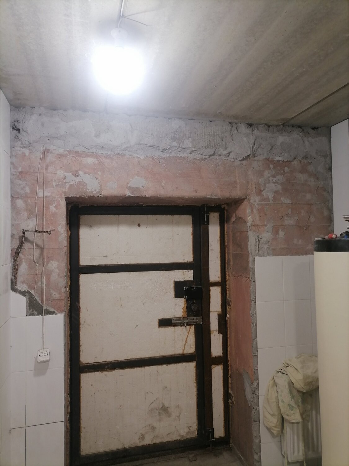 усиление дверного проема, усиление проемов, проем, пробивка дверного проема 2000 мм, усиление проема в несущей стене