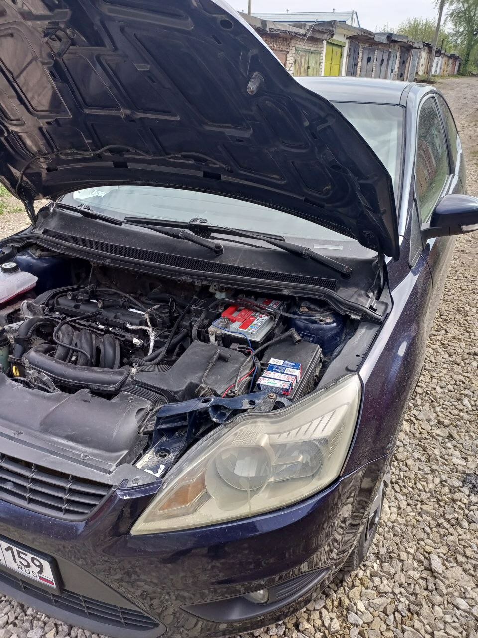 ford mondeo 2, focus ford, форд фокус 2008, промывка форсунок форд фокус 2, открытый капот форд мондео 4