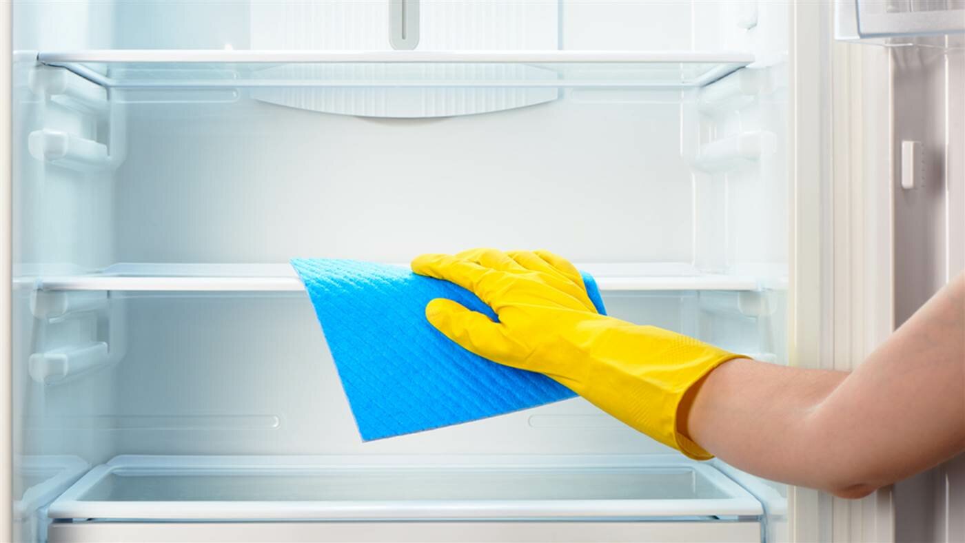 уборка холодильника, чистый холодильник, clean clean, открытый пустой холодильник, разморозка холодильника