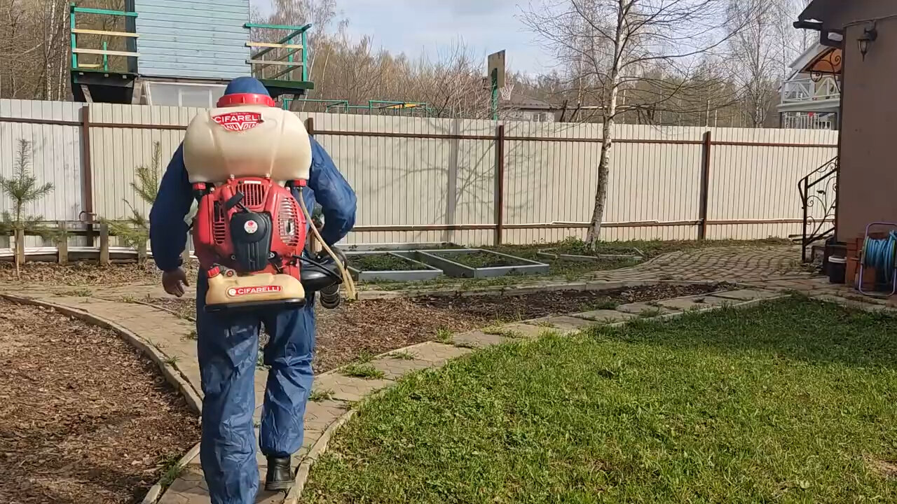 бензиновый опрыскиватель cifarelli m1200, опрыскиватель садовый бензиновый, опрыскиватель cifarelli, аккумуляторный опрыскиватель elitech, опрыскиватель бензиновый ранцевый