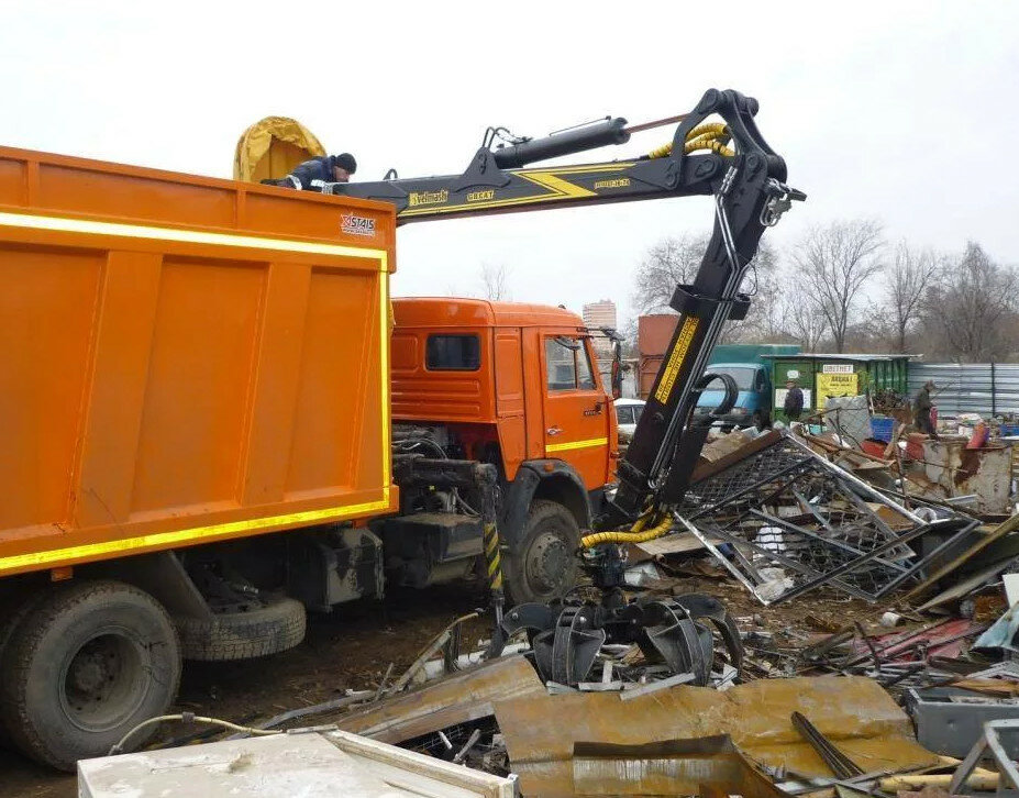 камаз 65115 ломовоз, ломовоз, камаз ломовоз, погрузка металлолома, камаз 65115 ломовоз с манипулятором