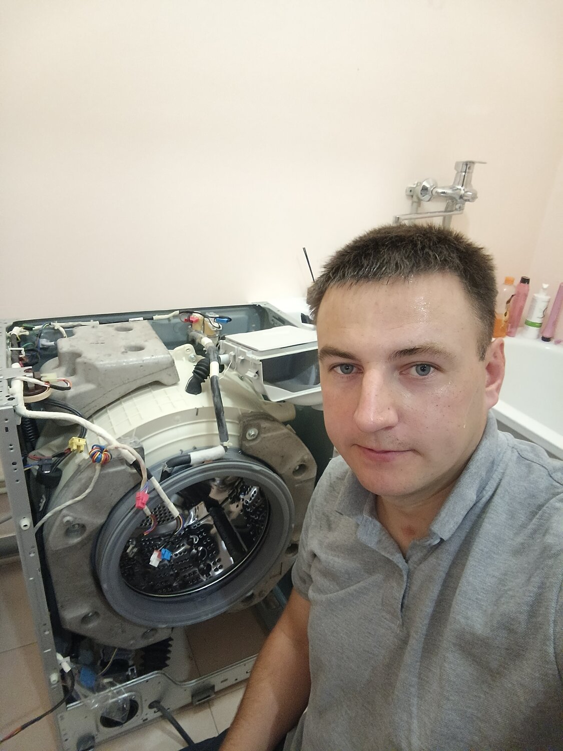 мастер по ремонту стиральных машин, ремонт стиральной машины, техобслуживание стиральной машины, ремонт стиральных машин на дому, бытовая техника