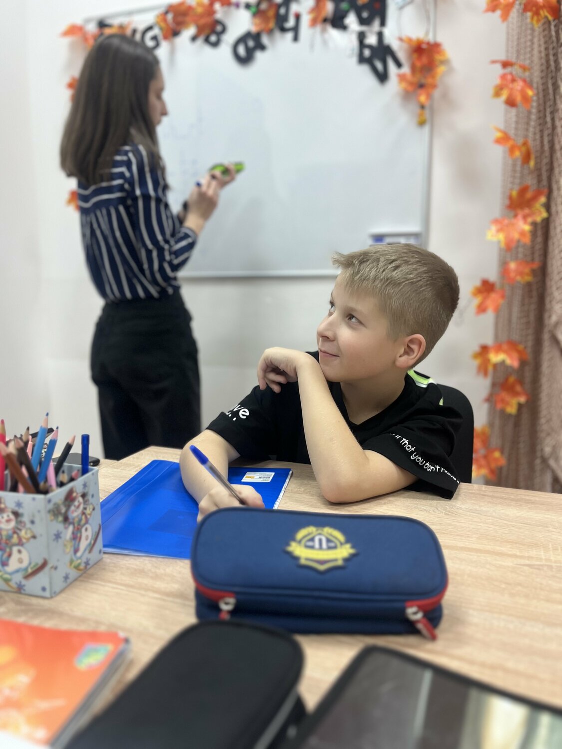 в школе, для школьников, школьник, пенал школьный универсальный для девочек, пенал школьный для девочек и мальчиков