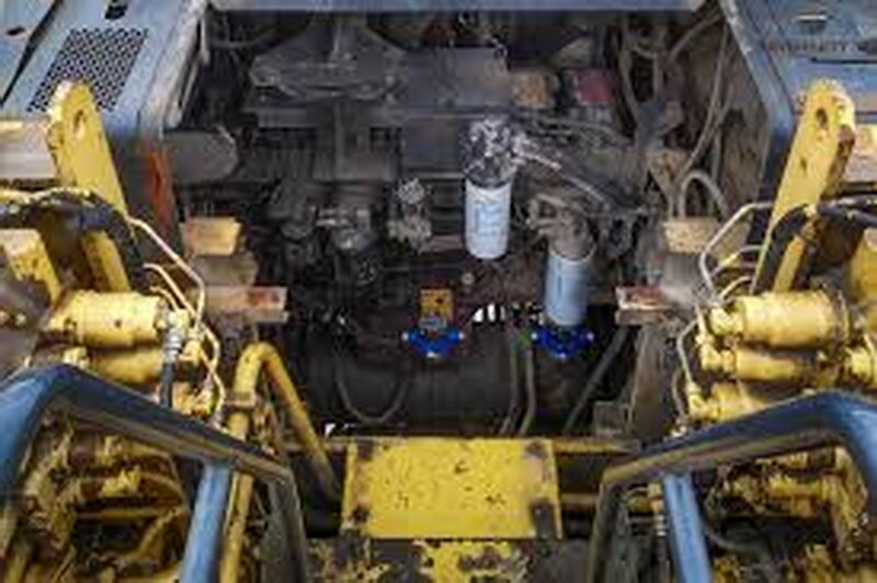 двигатель на погрузчик unc 060, unc 060 гидропривод, unc 060 двигатель, unc 060 мотор, komatsu 1800