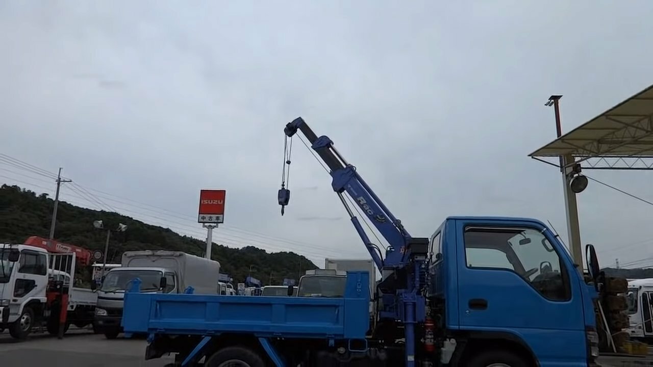 автовышка mitsubishi canter, isuzu elf автовышка, самосвал манипулятор из японии, эвакуатор манипулятор исузу, mitsubishi canter манипулятор