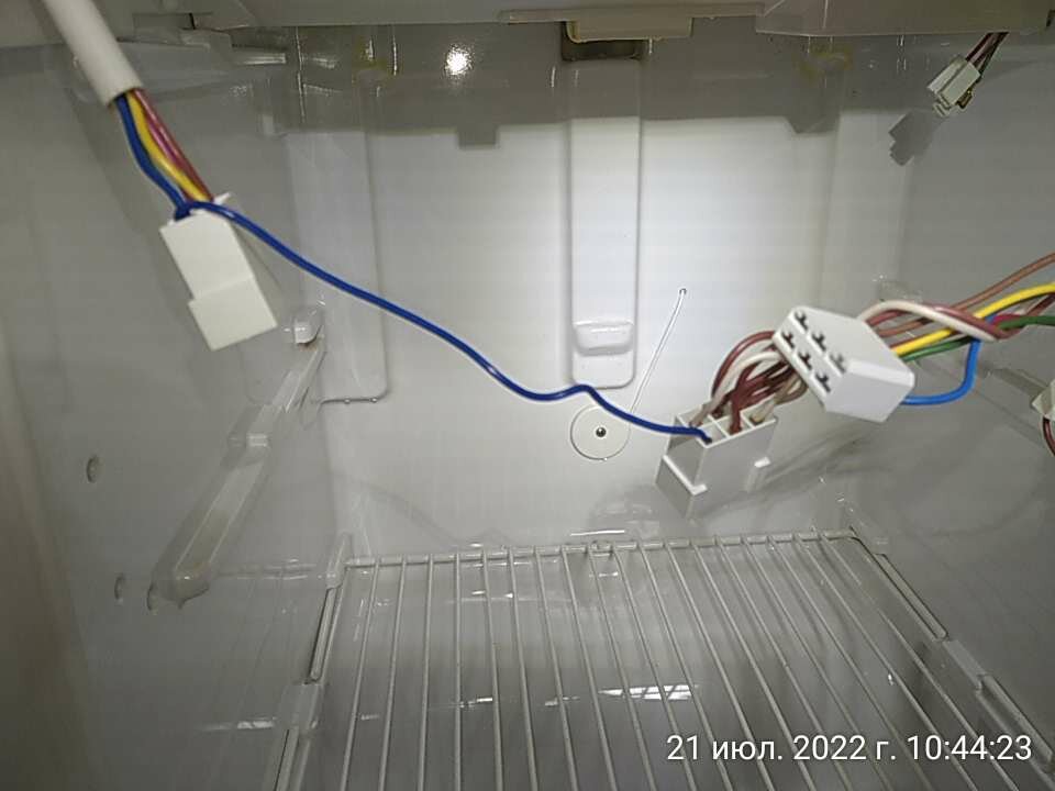 бытовая техника, холодильник, терморегулятор холодильника, морозильная камера индезит, холодильник индезит ноу фрост