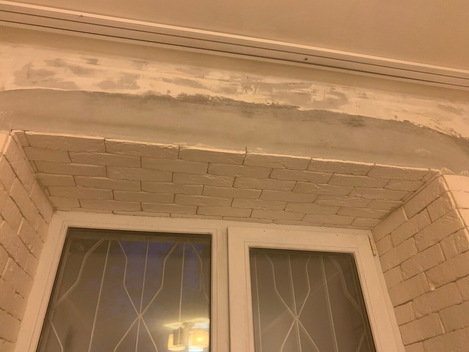 клинкерная плитка stroeher kontur eg 470 beige engobiert рельефная, отделка откосов, клинкерная плитка stroeher kontur eg 8016.470 beige engobiert, отделка оконных проемов, откосы