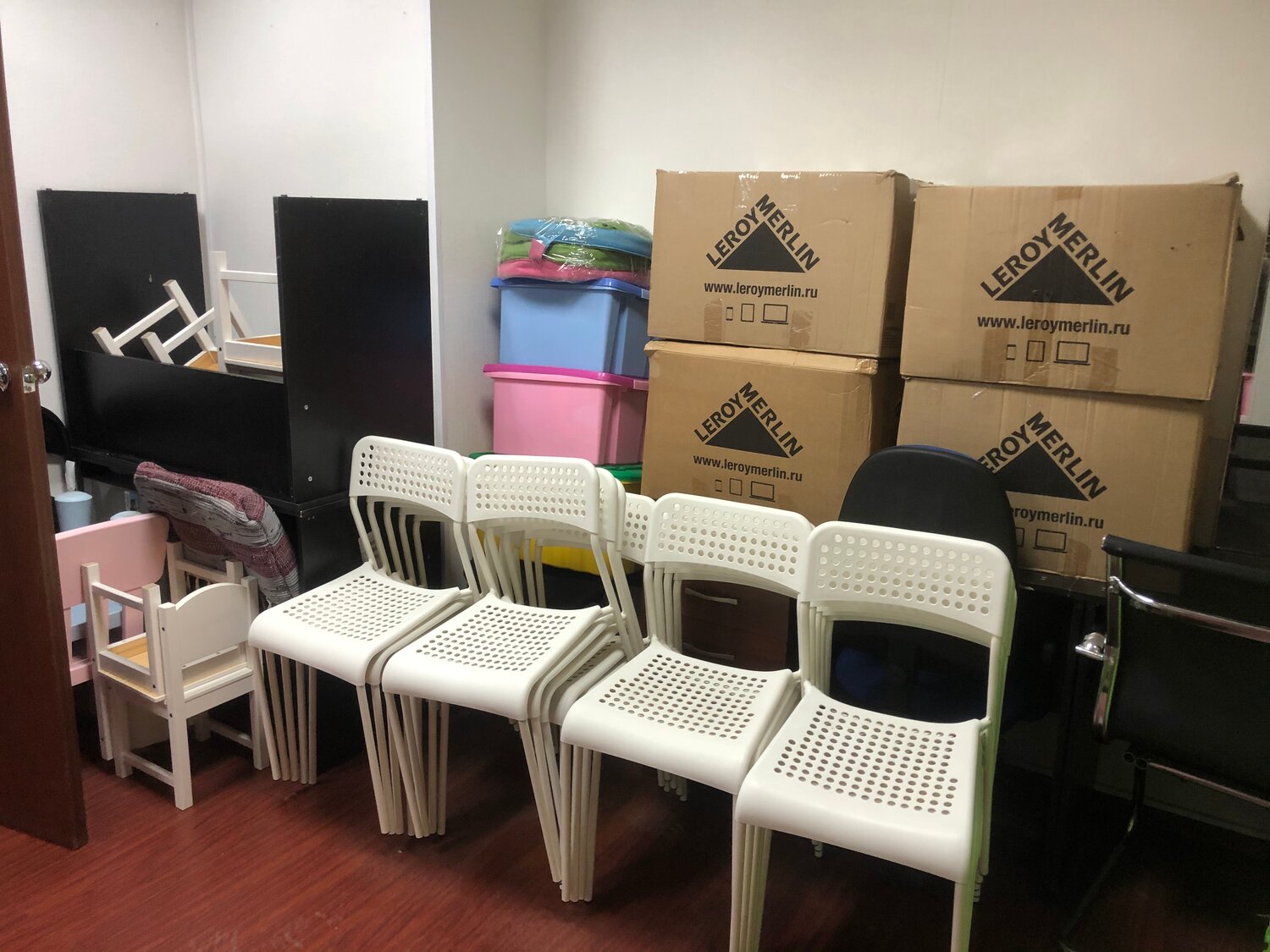 мебель, стул икеа, адде стул белый икеа, уличная мебель, furniture store