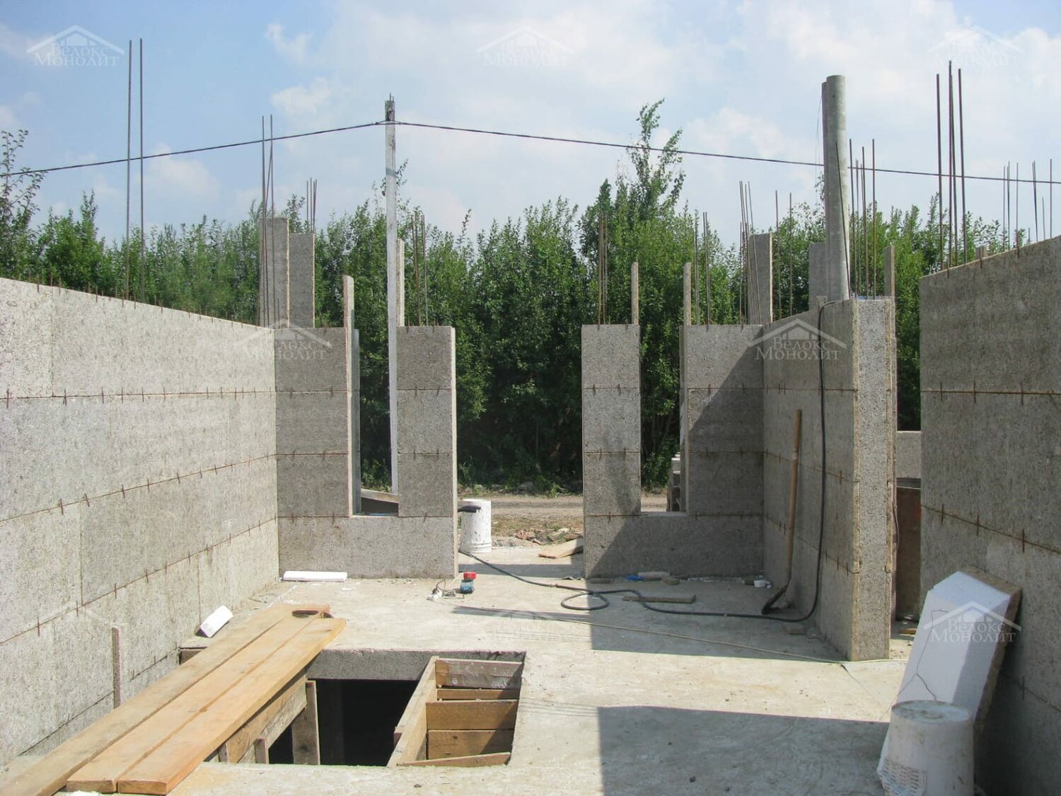 монолитный дом, монолитный каркас частного дома, монолитный каркас, монолитный арболит, монолитно каркасный дом