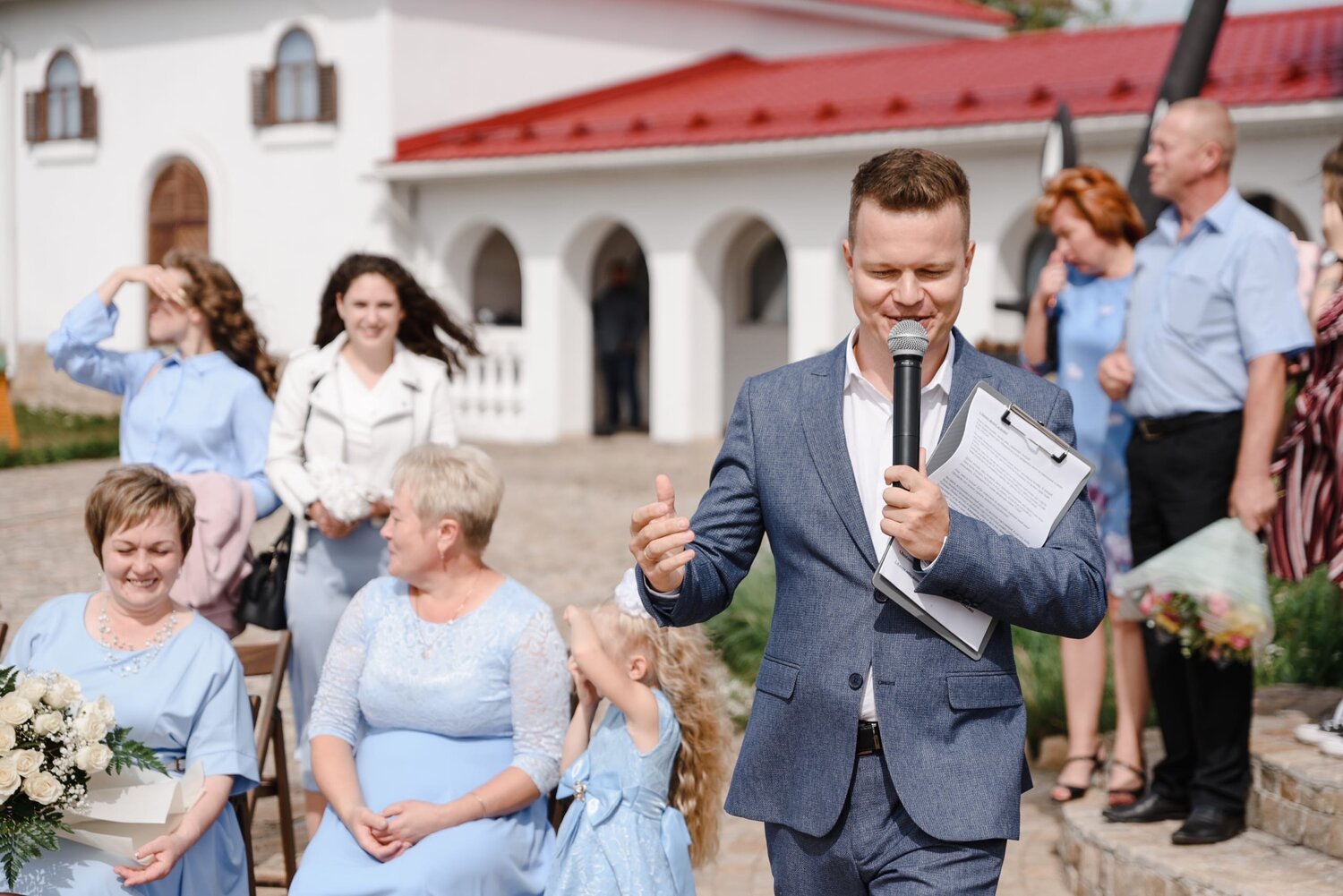 ведущий, ведущий на свадьбу, свадебный ведущий, дмитрий сивушков кострома ведущий, свадебный