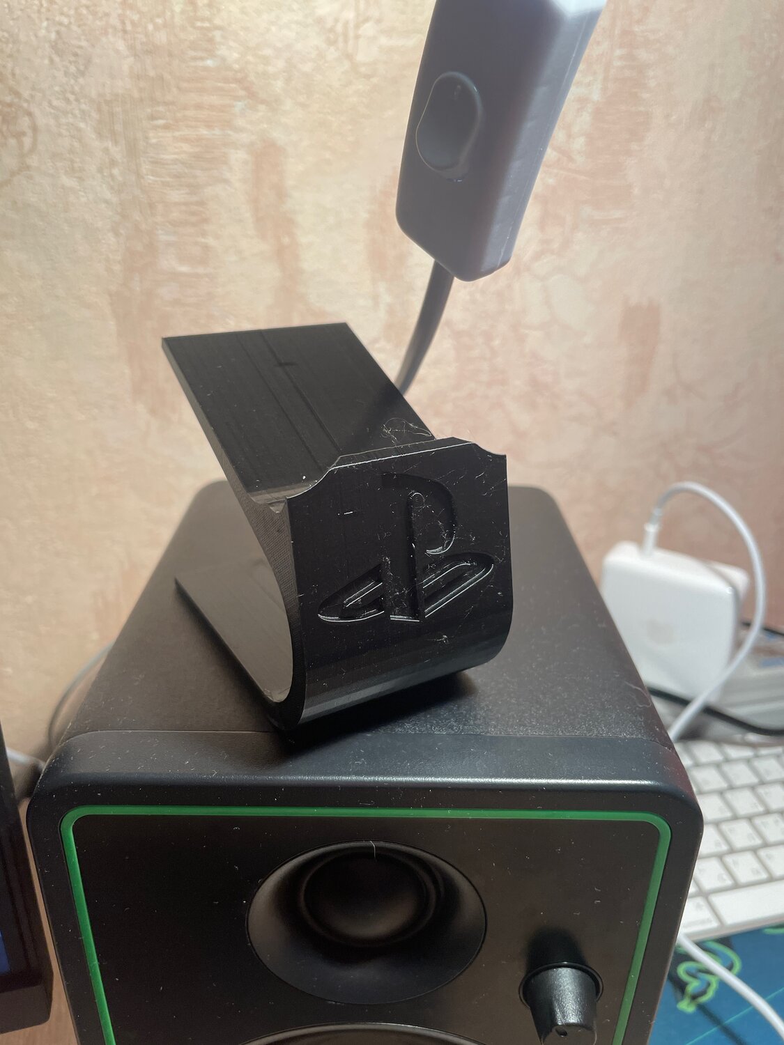 компьютерные колонки, logitech z213 2.1, колонки для пк, logitech z 213, зарядное устройство для колонки logitech блютуз