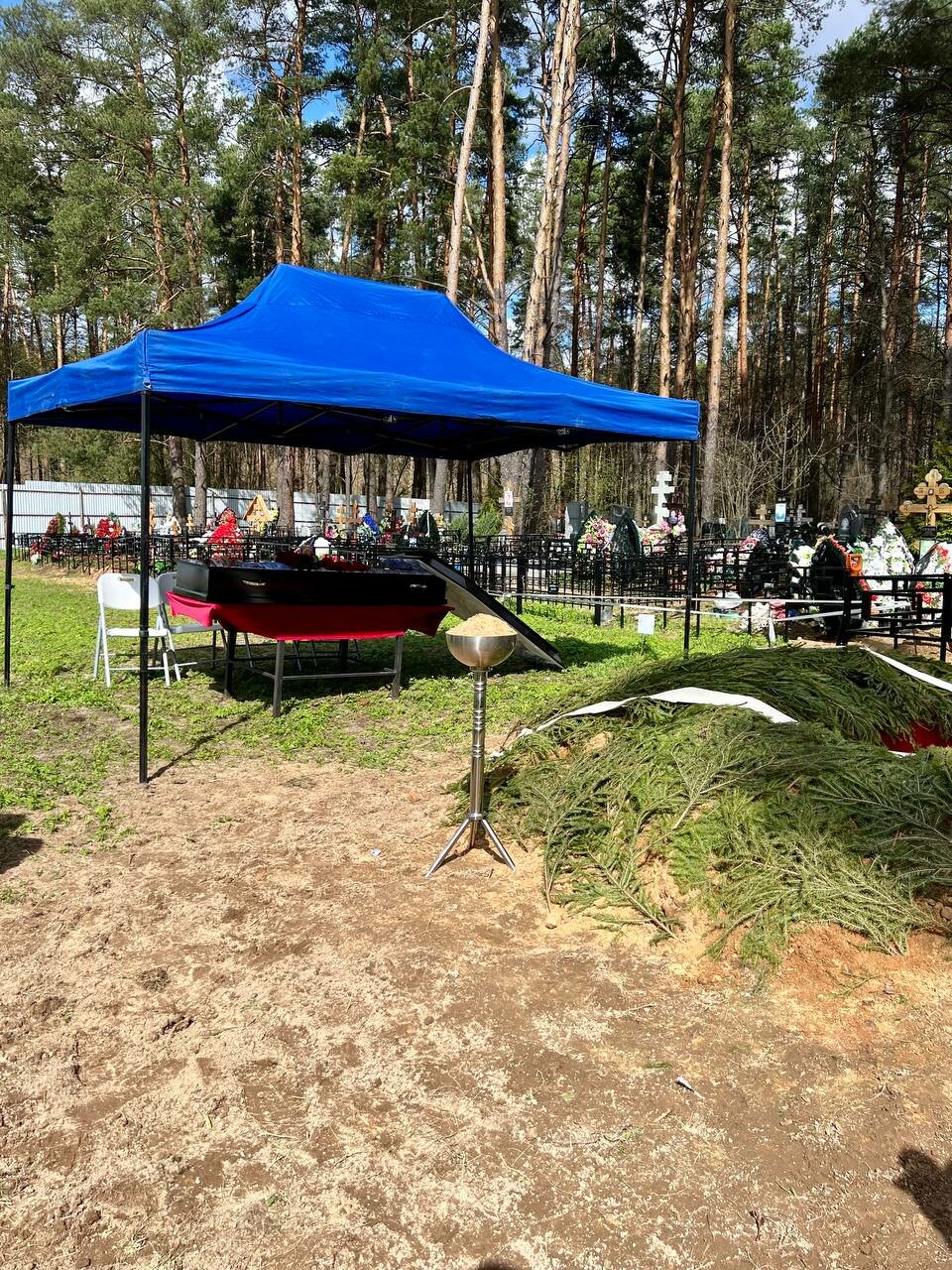 шатер для похорон, шатер на кладбище, шатер похоронный, ритуальный шатер, ритуальный лифт шатер