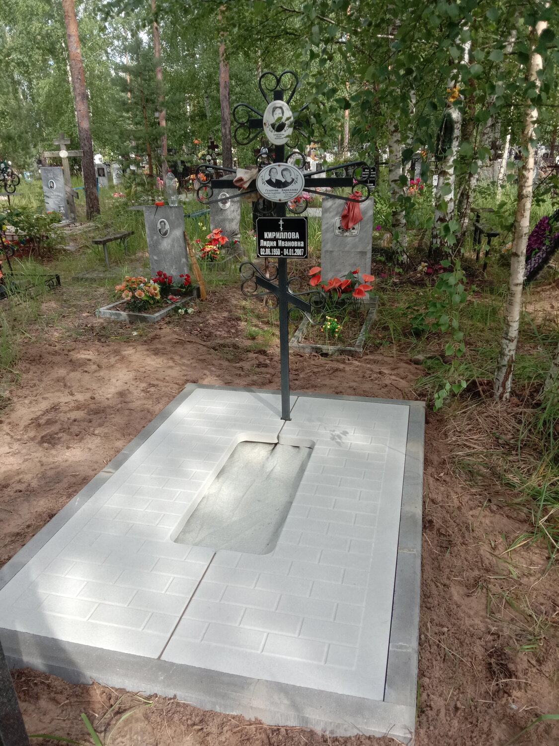 мраморный памятник, могила, захоронение, мраморный памятник на могилу, памятники на могилу из мрамора