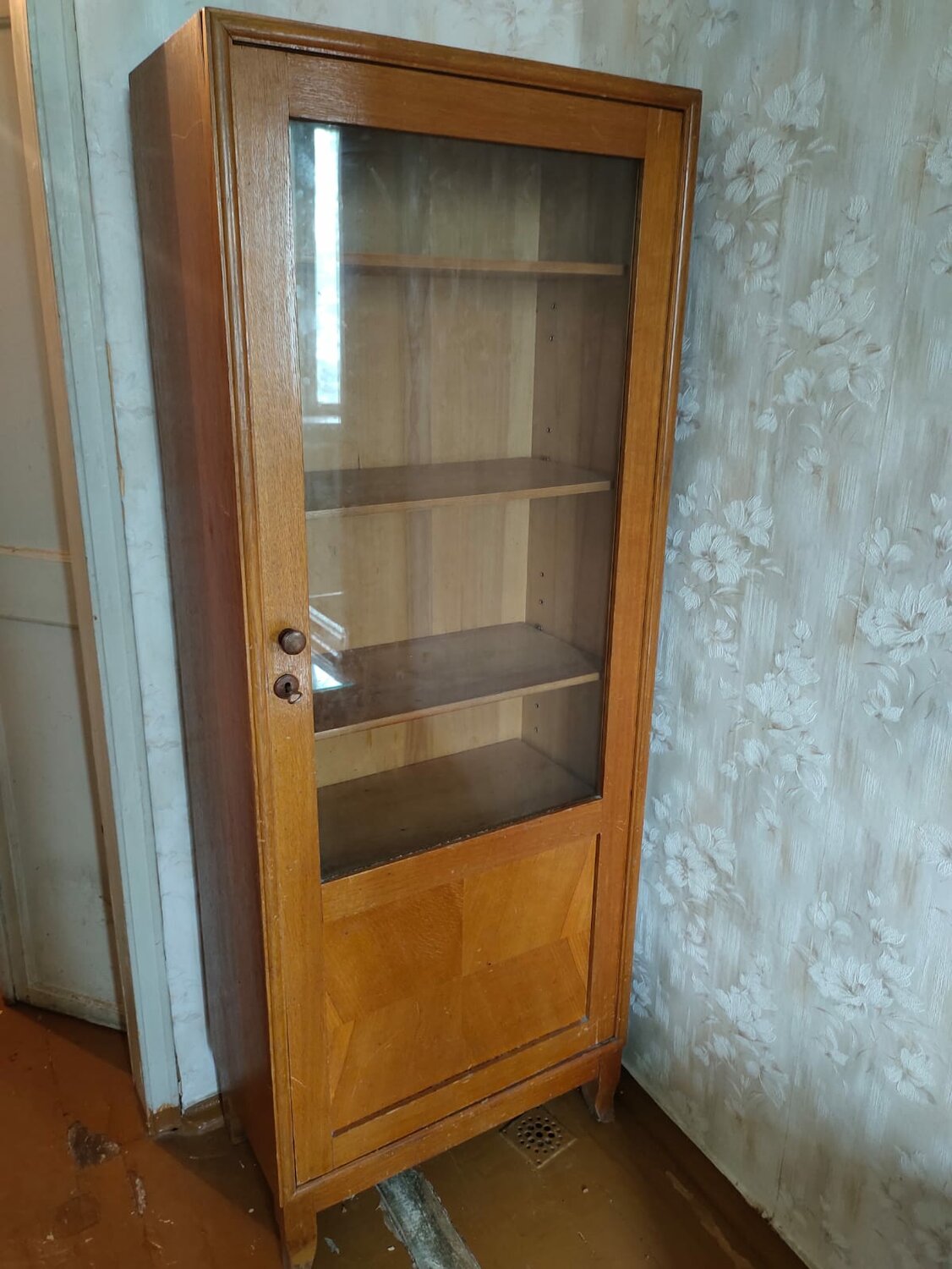 антикварный книжный шкаф, антикварный кабинетный шкаф, старинный книжный шкаф, старинный шкаф, антикварный шкаф