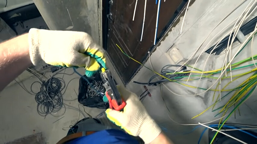 монтаж электропроводки, монтаж электропроводки в квартире, замена электропроводки, электрика монтаж, электрик