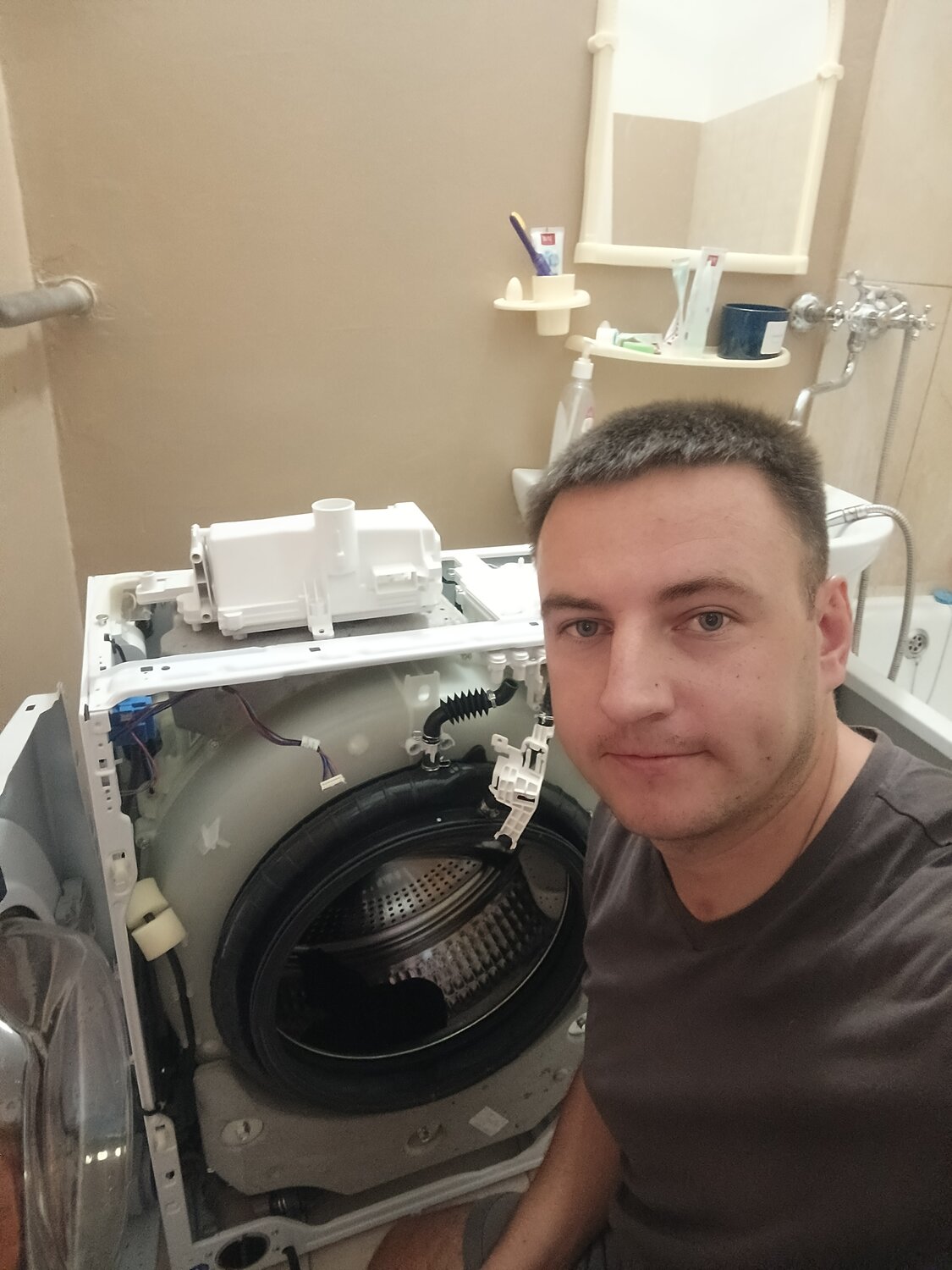 ремонт стиральной машины, мастер по ремонту стиральных машин, бытовая техника, стиралка, ремонт стиральных машин на дому