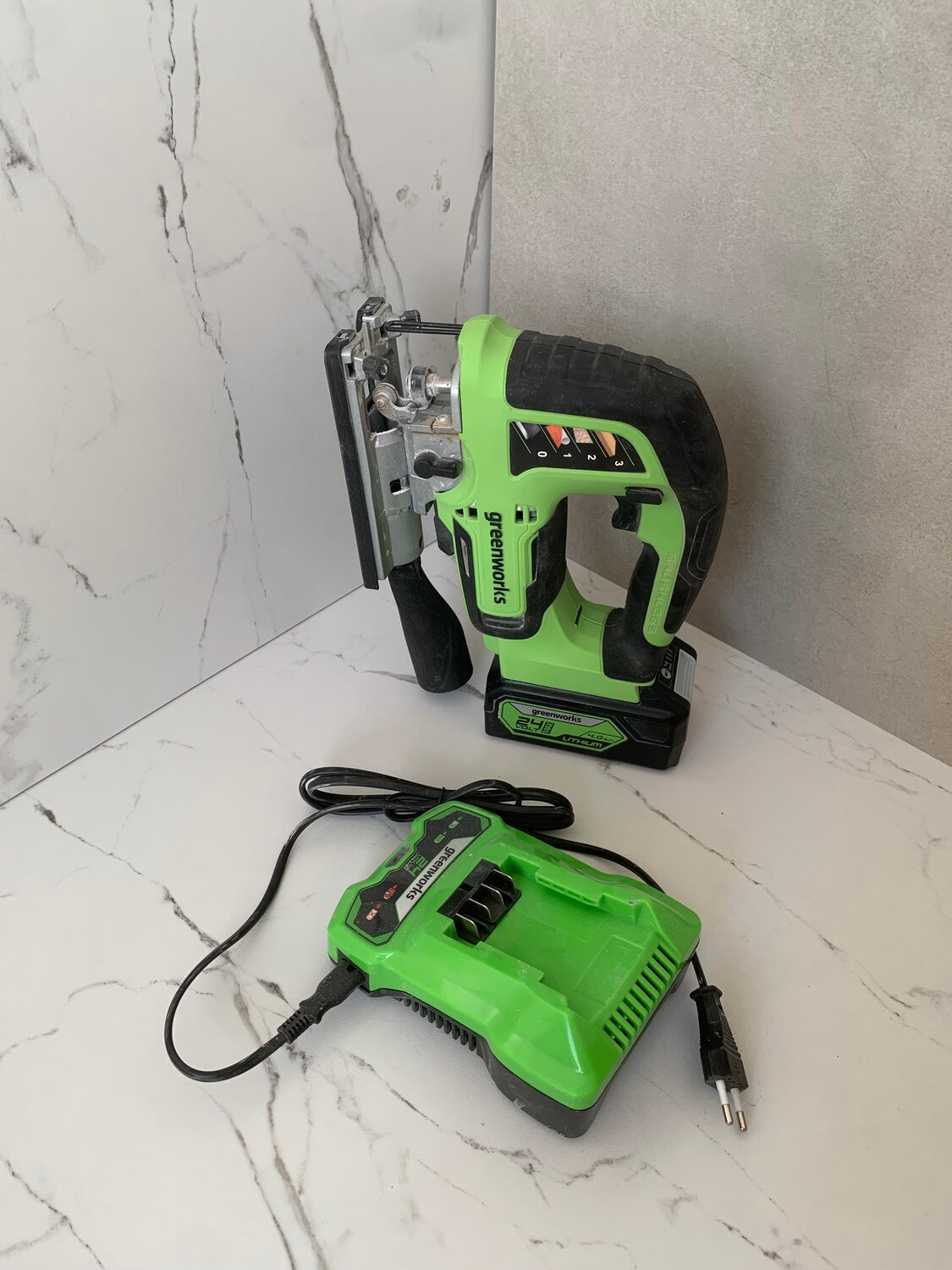 лобзик greenworks gd24js, лобзик гринворкс аккумуляторный, лобзик аккумуляторный бесщеточный greenworks, лобзик аккумуляторный, лобзик greenworks g 24 js