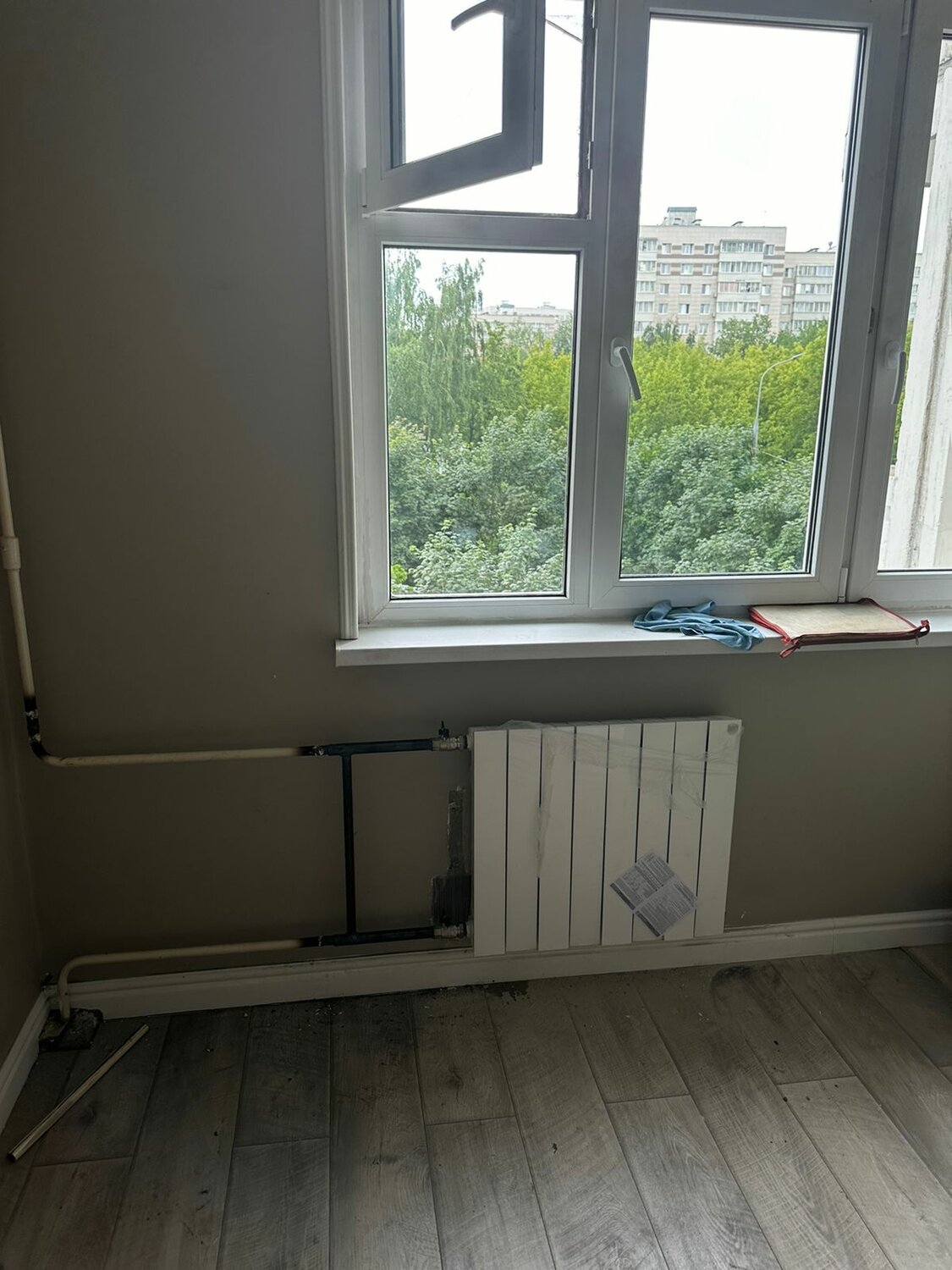 радиатор отопления в квартире, радиатор в квартире, радиаторов отопления, замена радиатора отопления в квартире, монтаж радиатора отопления