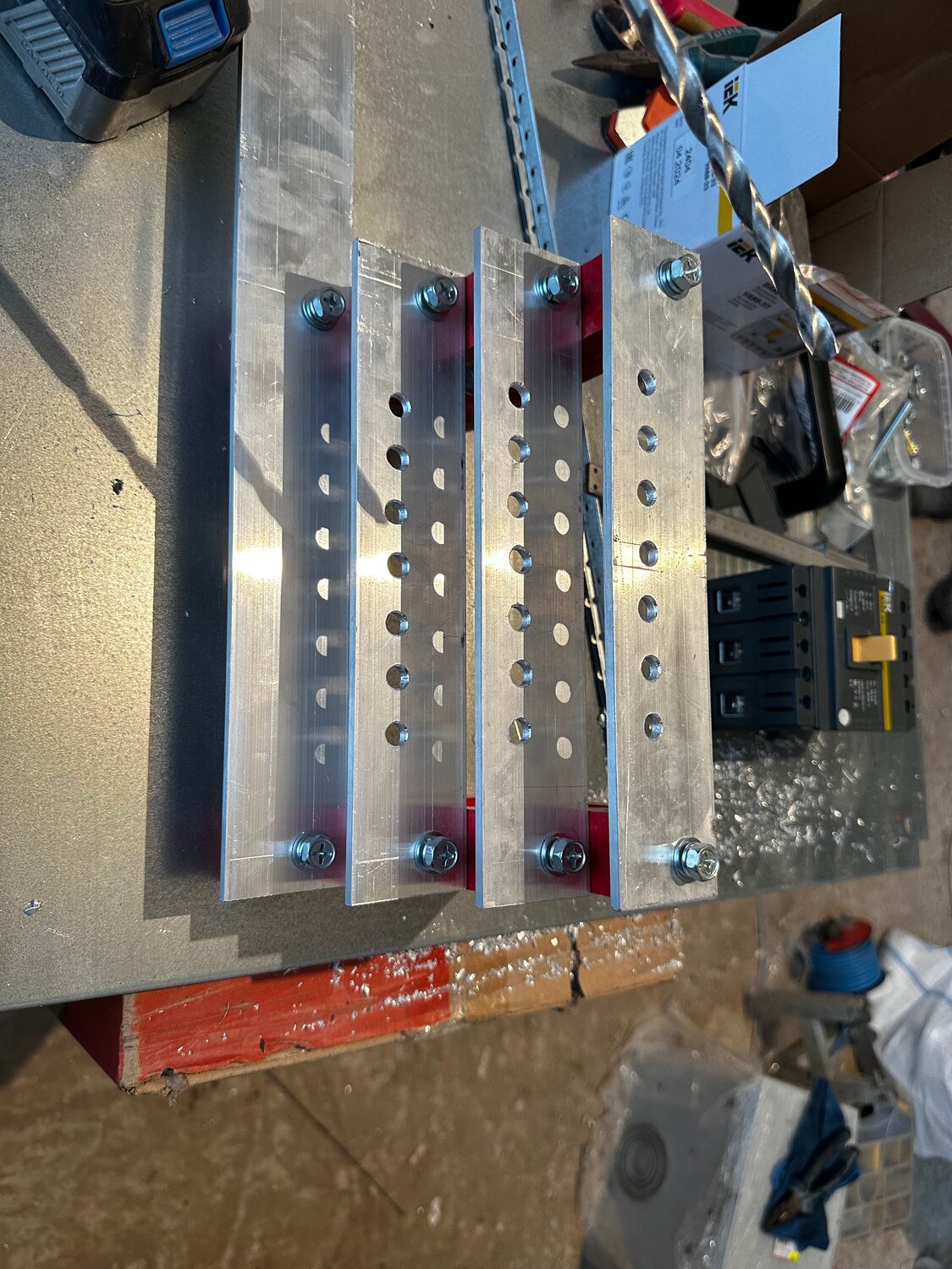 оборудование для, оборудование для производства, сварочные столы, приспособление для изготовления клепок, резка