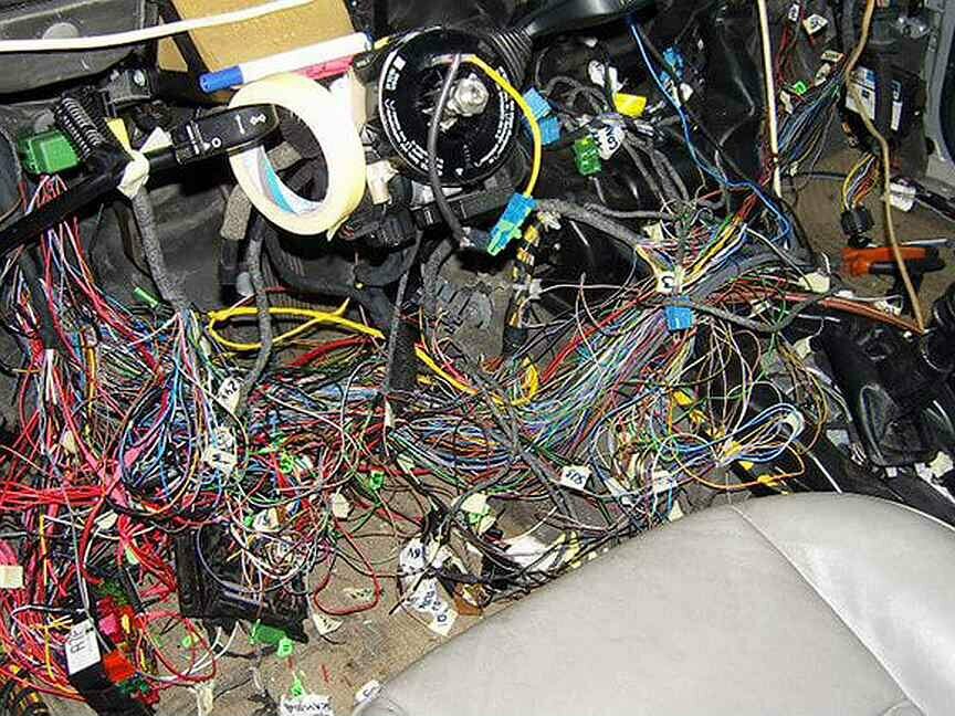 электрика автомобиля, автоэлектрика автоэлектрика, замена проводки, автоэлектрик с выездом, автоэлектрик