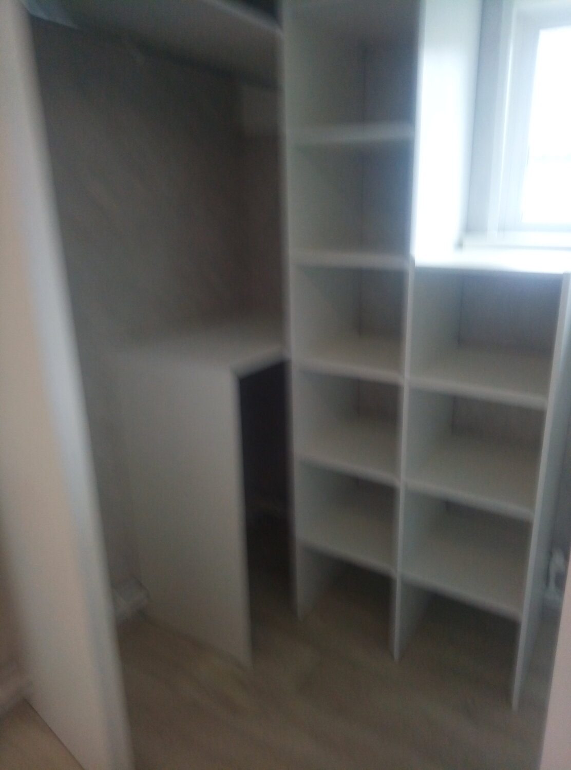 гардеробная с полками, гардеробная лдсп, гардеробная на заказ, гардеробная из лдсп, шкаф для гардеробной