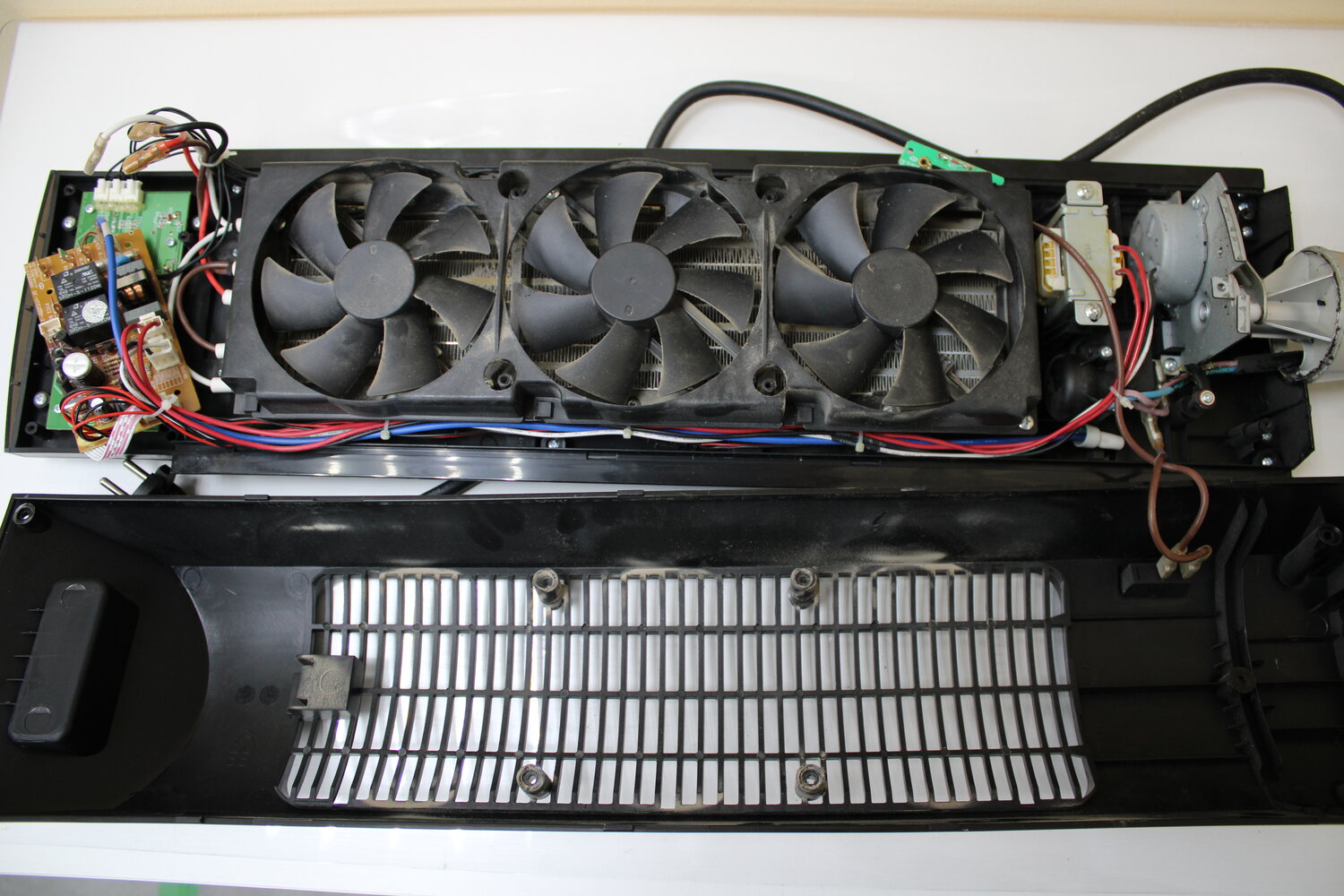 gigabyte radeon r9 280 3gb плата, кулер для видеокарты geforce gtx 980, radeon r9 290x 4gb, gigabyte rx470 4gb windforce пломбы, запыленная видеокарта