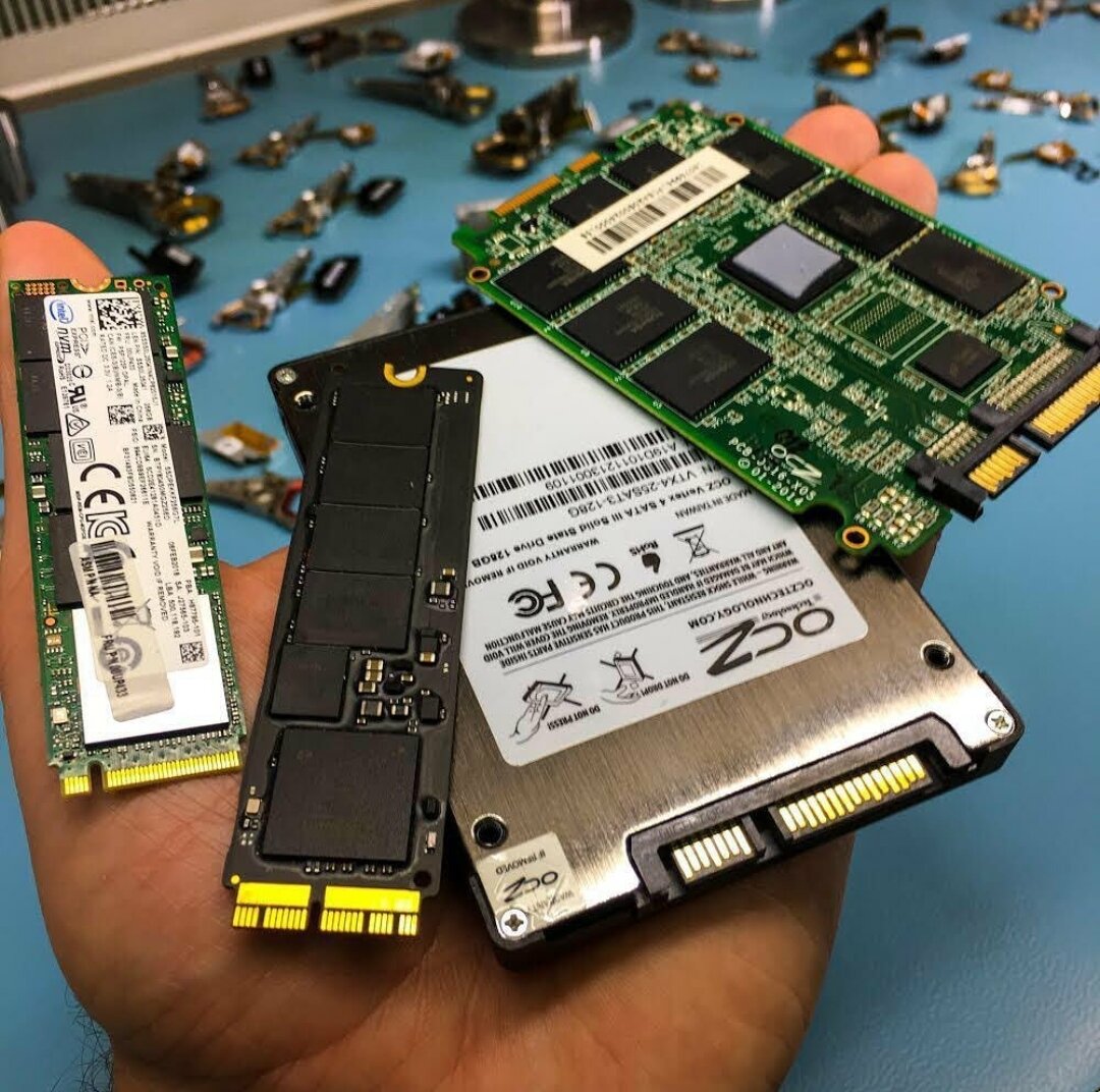 внешний ssd gs nanotech, извлечение оперативной памяти, разъем msata ssd в ноутбуках, оперативная память для ультрабука asus, сата 2 разъем на жестком диске