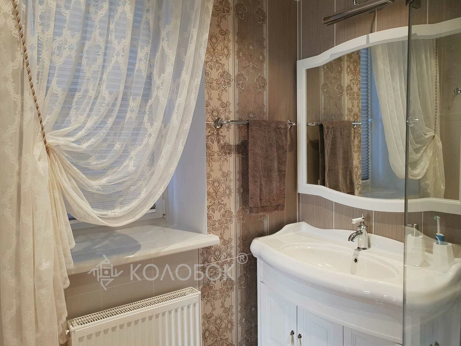 шторка для ванной классика, шторка для ванной в классическом стиле, шторы в стиле прованс для ванны, шторы для классической ванной комнаты, шторы в ванной комнате на окно