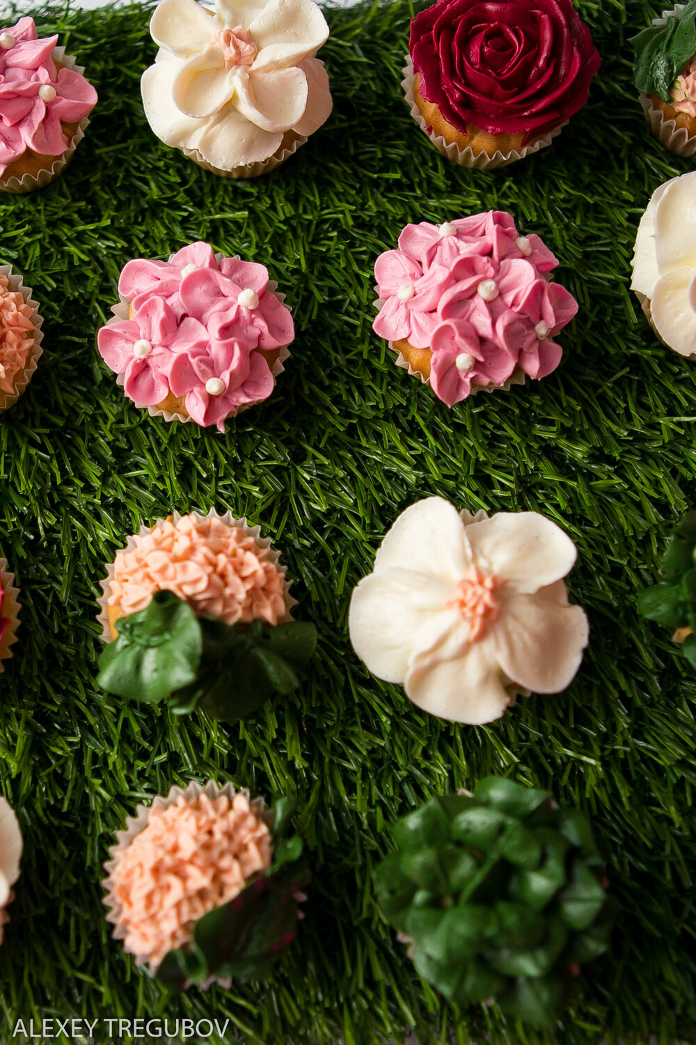 искусственные цветы, цветочная, цветы, бумажные цветы, пышный цветок из фоамирана