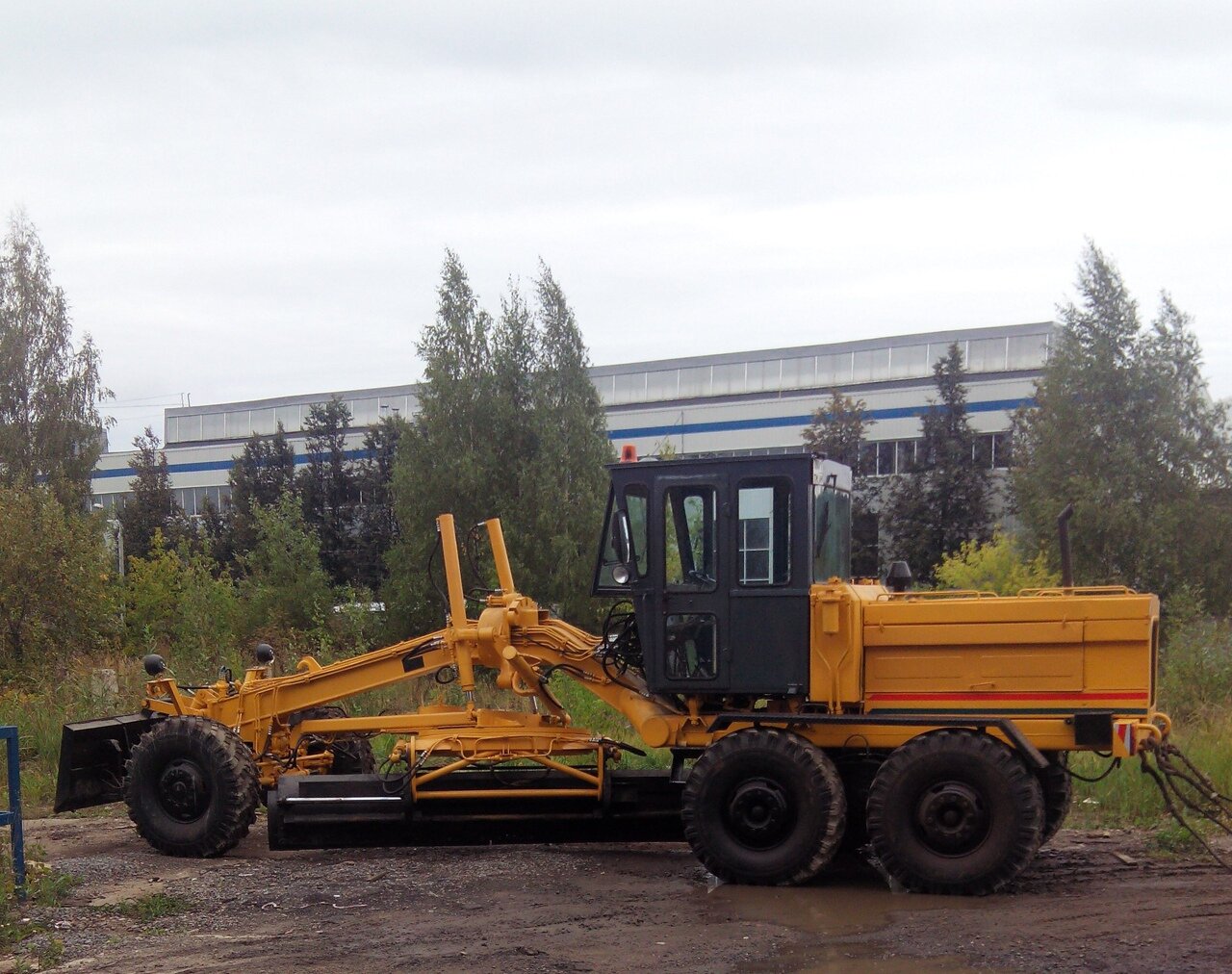 автогрейдер дз-122, автогрейдер дз-201, автогрейдер дз-122б, грейдер дз-180, автогрейдер дз-180