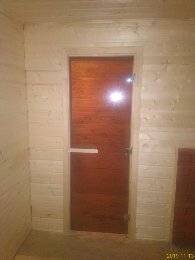 межкомнатные двери в каркасном доме, дверь, вагонка в бане доборная доска, имитация бруса, двери со стеклом
