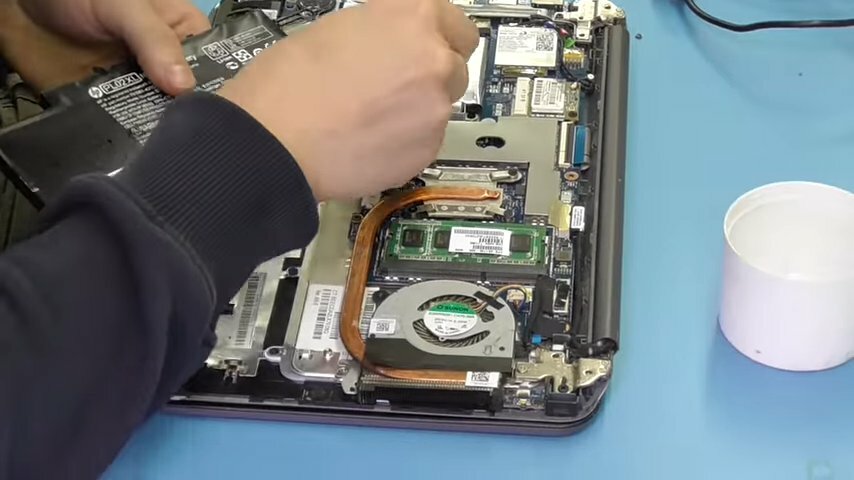 ноутбук, процессор для ноутбука, отремонтировать ноутбук, toshiba satellite l300 cmos, toshiba satellite e45t–a4300