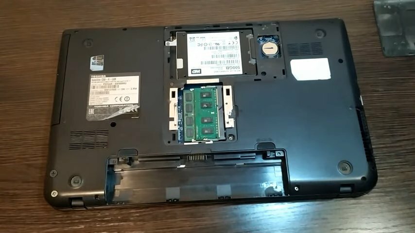 жесткий диск для ноутбука toshiba satellite l500, жёсткий диск для ноутбука тошиба satellite l875d c4m, оперативная память для ноутбука тошиба satellite с850, ssd для ноутбука тошиба satellite c870, второй жесткий диск на satellite c850 d4k