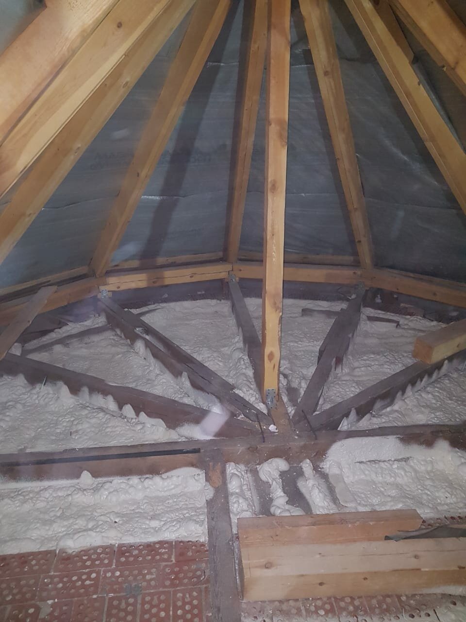 усиление крыши беседки шестиугольной, утеплитель для пола в бане, крыша потолок в бане, пол в бане, крепеж для шестигранной беседки