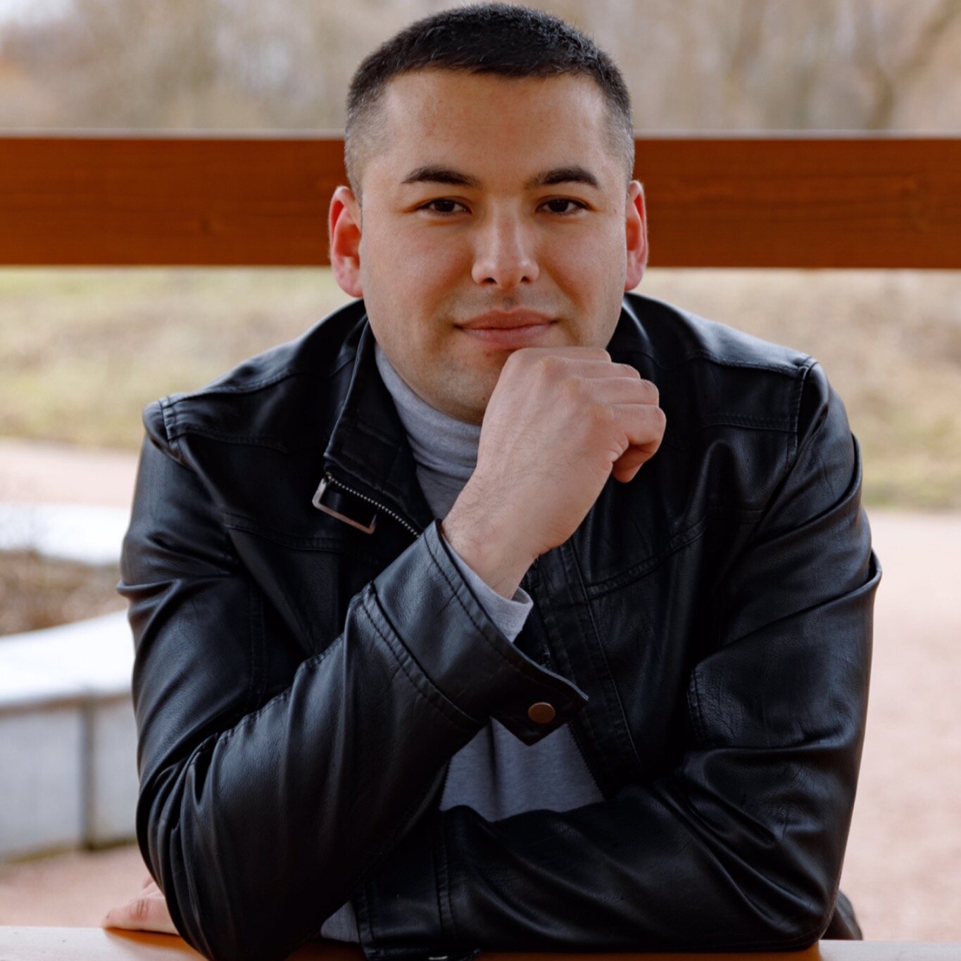 Джонибек М.