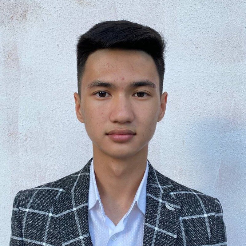 Эмиль Екшембеев