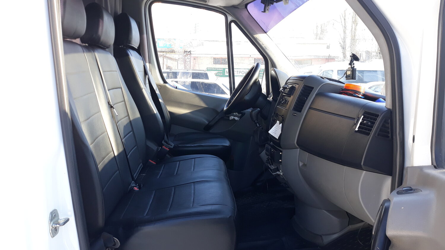 mercedes-benz sprinter, mercedes sprinter w906 салон, фольксваген крафтер 2011 салон, mercedes sprinter 2006 салон, спринтер 2000 салон
